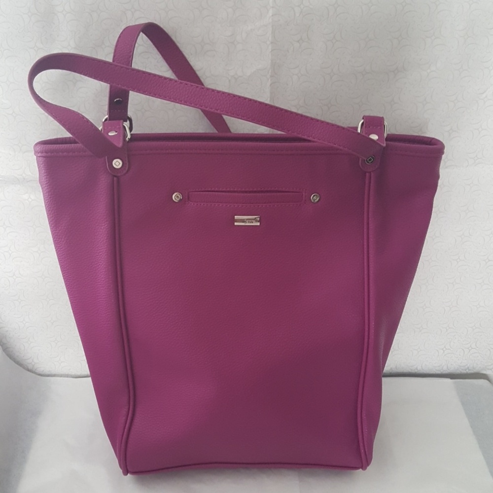 Medium Tote Bag